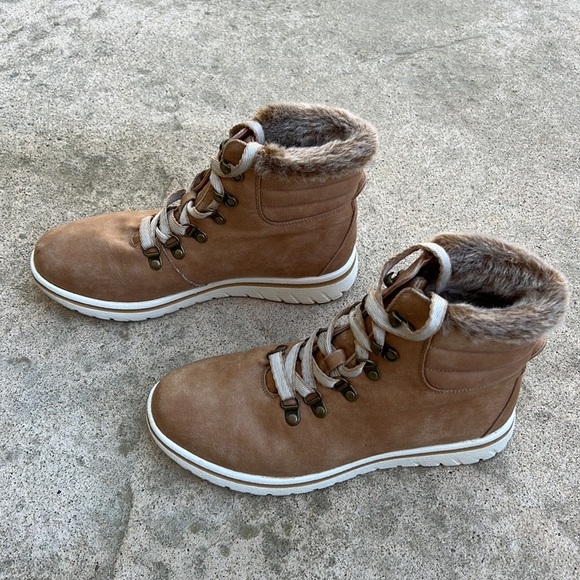 Cliffs by WHITE MOUNTAIN Hallett Women's Tan Hiker Boot Size 8.5 - Picture 3 of 8